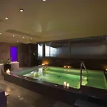 Alisei Palace