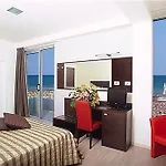 Отель Alisei Palace Римини