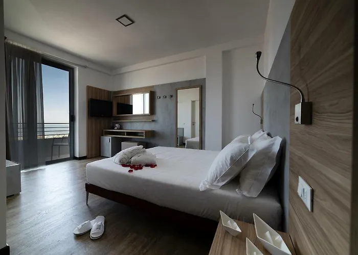 Alisei Palace 4* Rimini