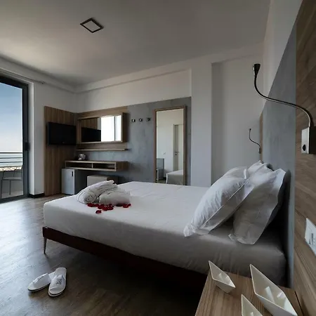 Alisei Palace 4* リミニ