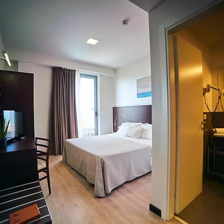 Отель Alisei Palace Римини