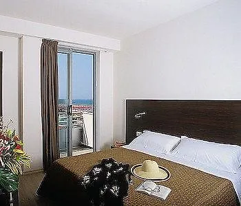 Alisei Palace Римини