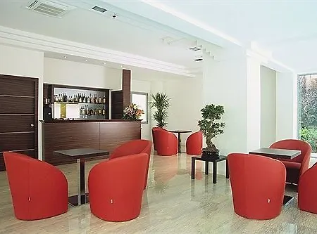 Alisei Palace 4* Римини